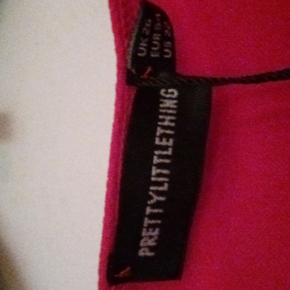 Red long-sleeve pretty little thing dress - Picture 5 of 5